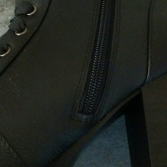 Balboa Heeled Boots - Picture 7 of 7